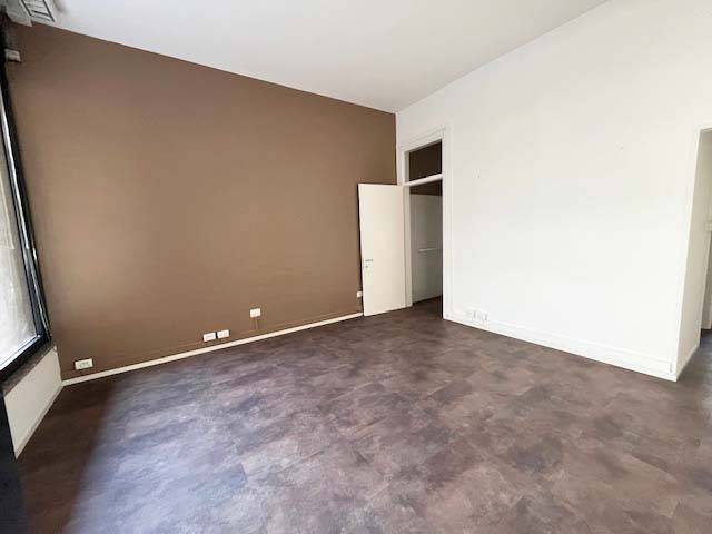 Immagine 4 di Locale commerciale in affitto  in via Abbazia a Fano