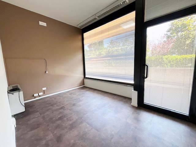 Immagine 5 di Locale commerciale in affitto  in via Abbazia a Fano