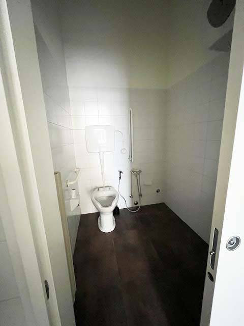 Immagine 8 di Locale commerciale in affitto  in via Abbazia a Fano