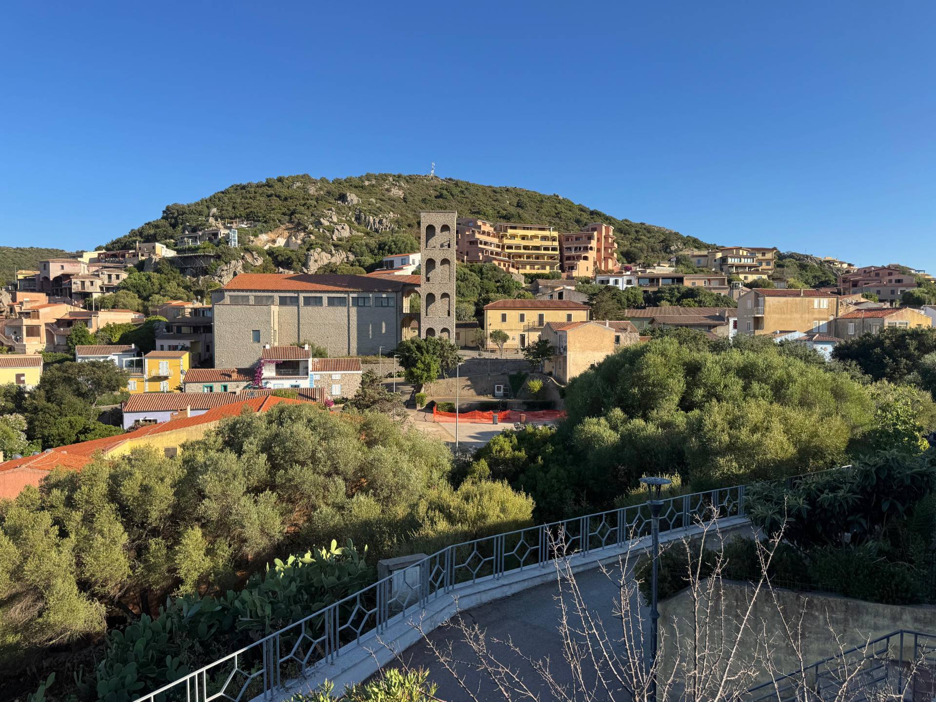 Immagine 19 di Appartamento in vendita  in VIA ENRICO COSTA SNC a Santa Teresa Gallura