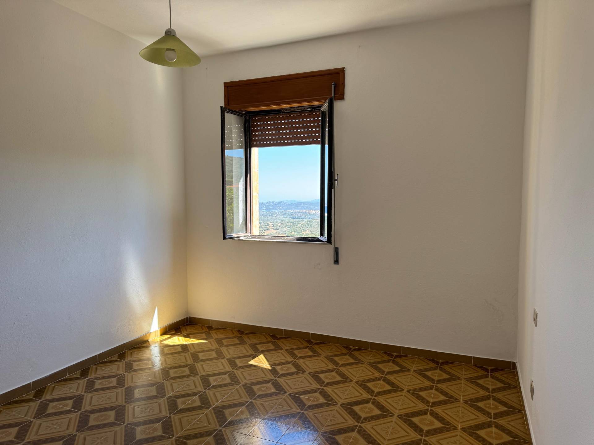 Immagine 9 di Appartamento in vendita  in VIA ENRICO COSTA SNC a Santa Teresa Gallura