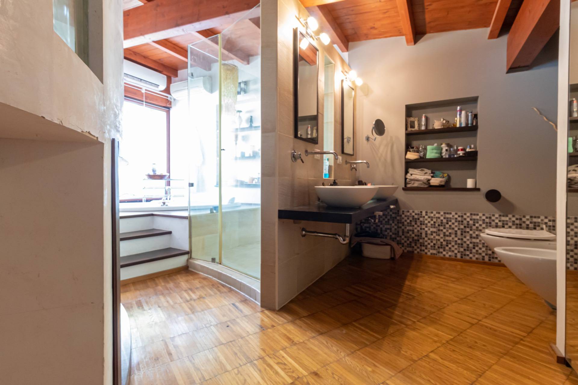 Immagine 30 di Attico in vendita  in Via Carlo Forlanini a Siracusa