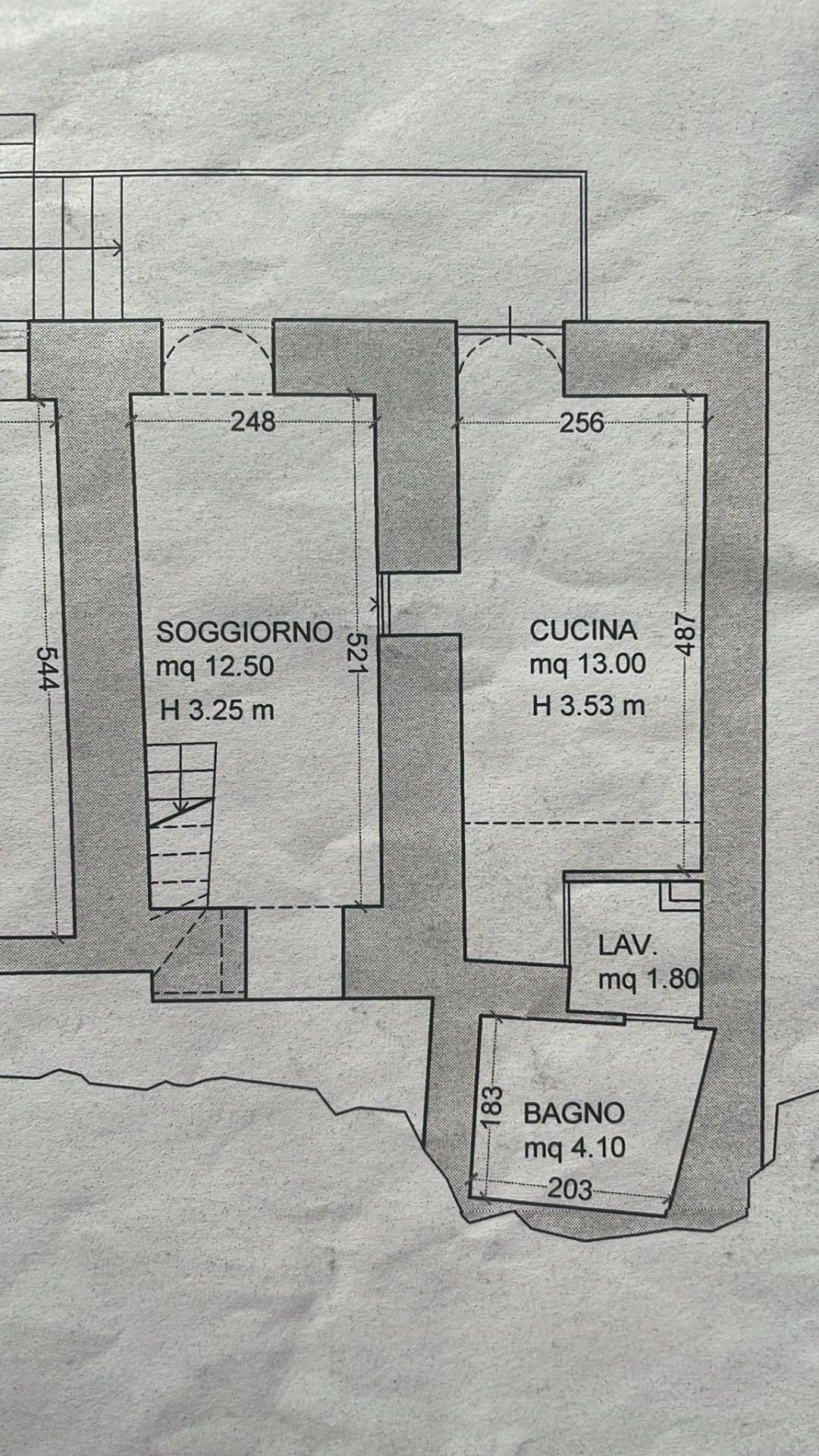 Immagine 11 di Casa indipendente in vendita  in corso mazzini a Ragusa