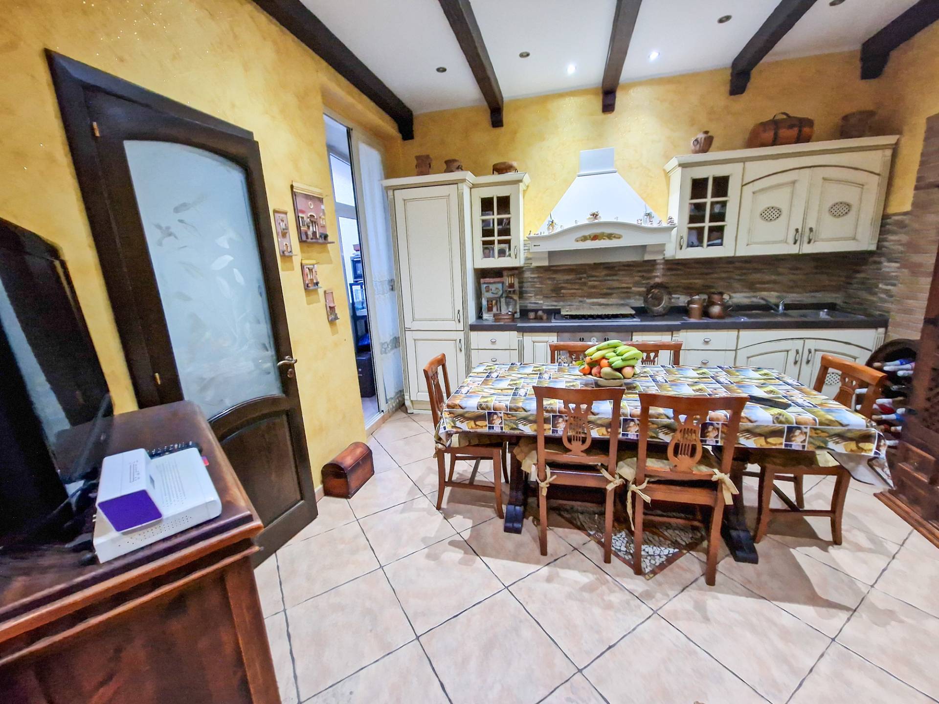 Immagine 8 di Appartamento in vendita  in Via Plebiscito snc a Catania