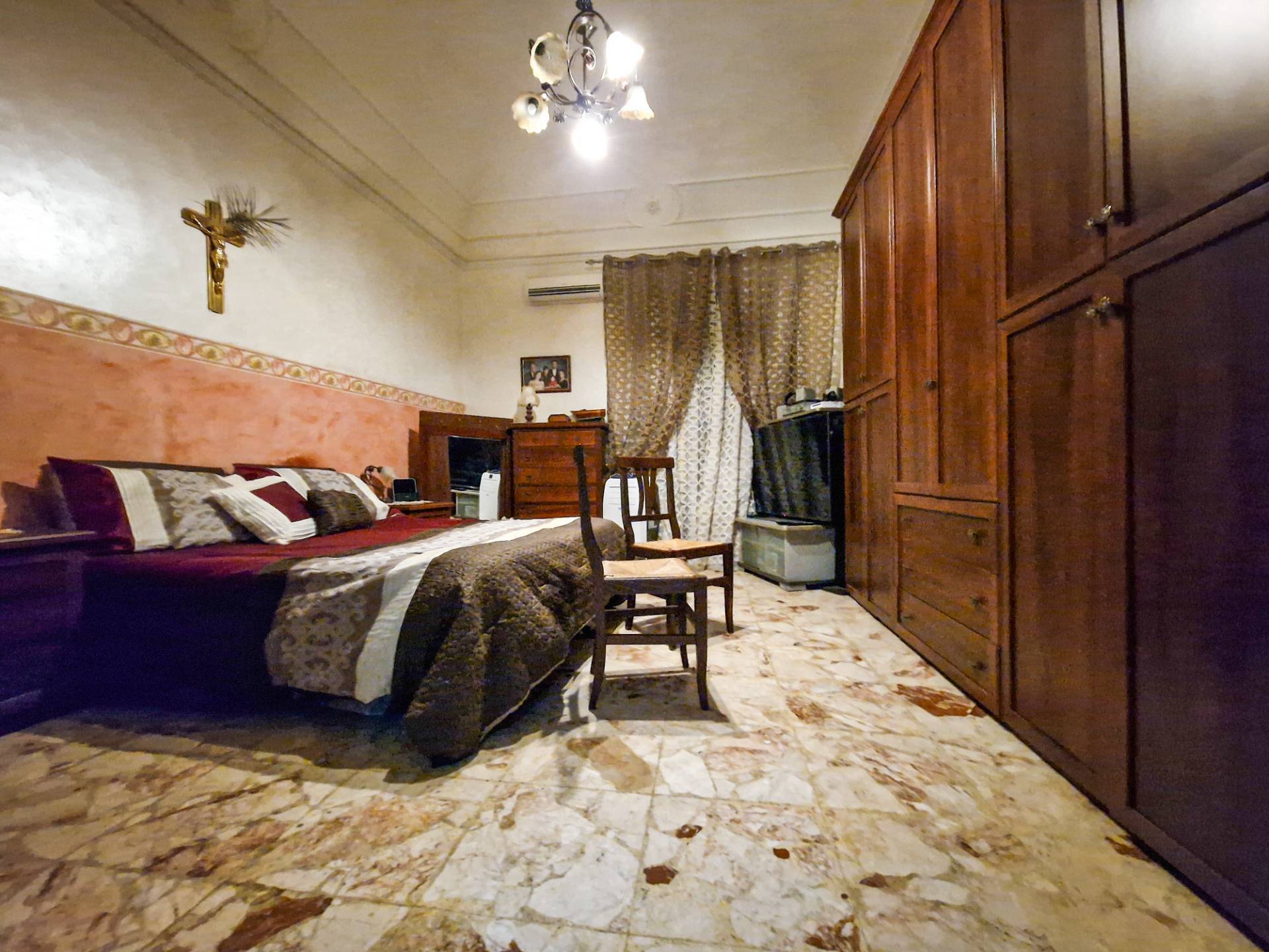 Immagine 13 di Appartamento in vendita  in Via Plebiscito snc a Catania