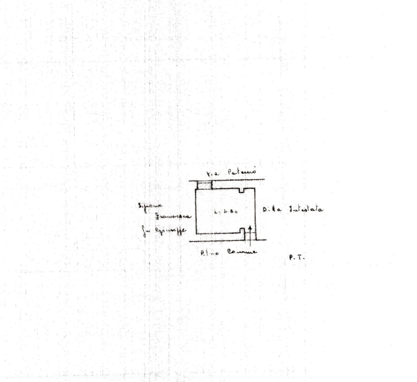 Immagine 42 di Palazzo in vendita  in Via Sipione snc a Rosolini