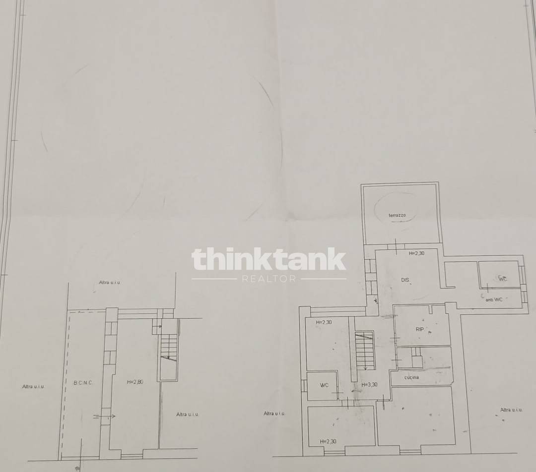 Immagine 35 di Villa in vendita  in Via De Caro a Catania