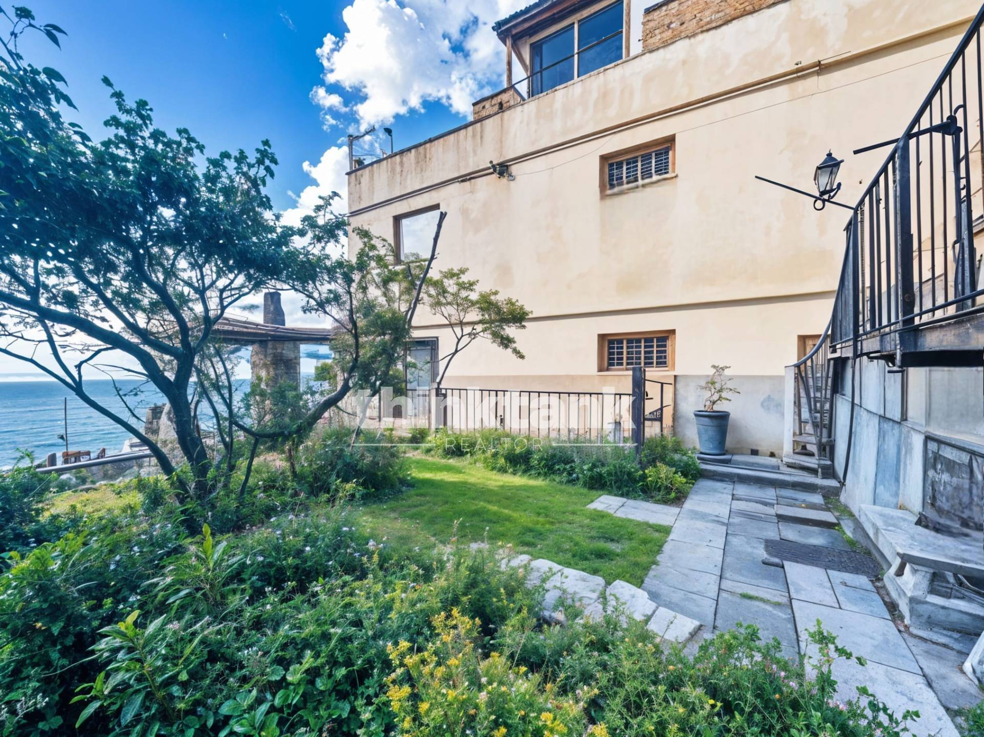 Immagine 4 di Casa semindipendente in vendita  in via guardiola vecchia a Taormina