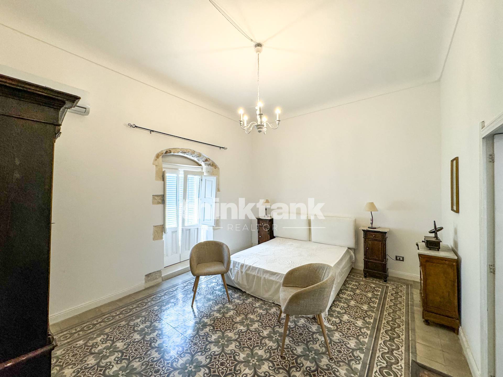 Immagine 25 di Appartamento in vendita  in Via Antonio Sofia a Noto