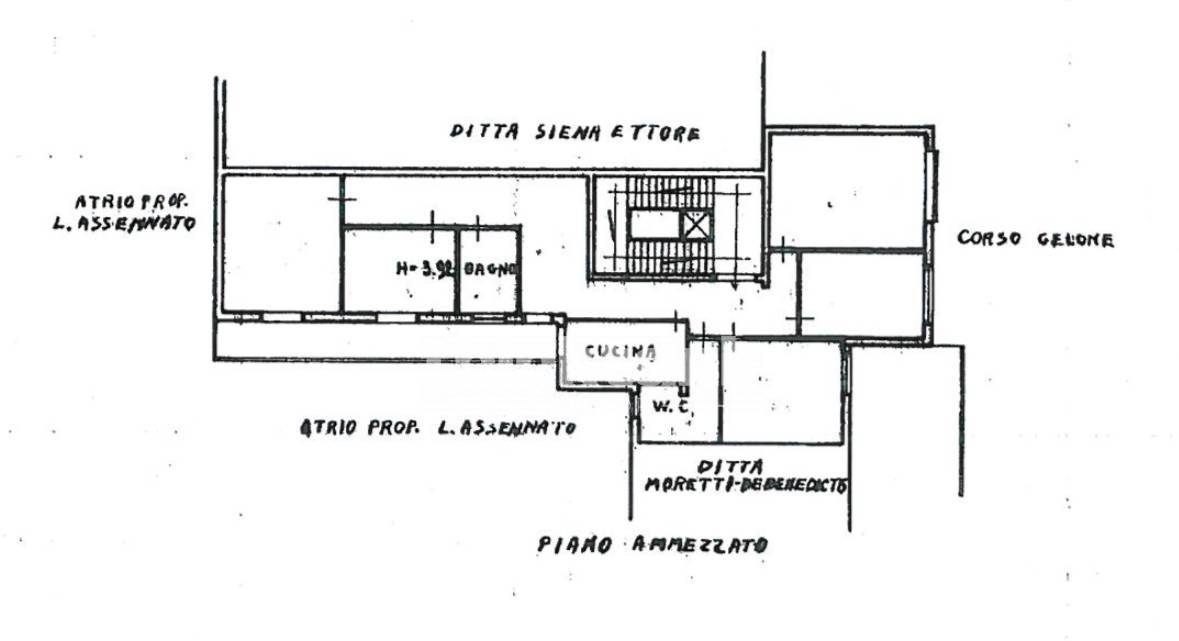 Immagine 24 di Appartamento in vendita  in Corso Gelone a Siracusa