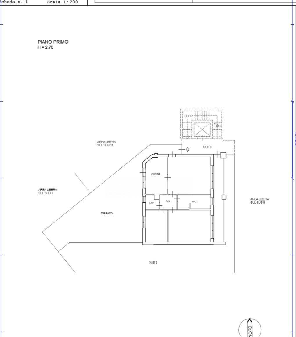 Immagine 33 di Palazzo in affitto  in via Ulisse a Catania