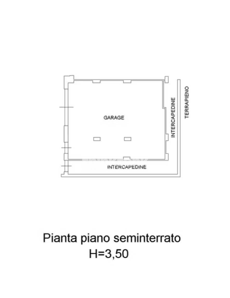 Immagine 28 di Villa in vendita  in Via Timone Zaccanazzo a Acireale