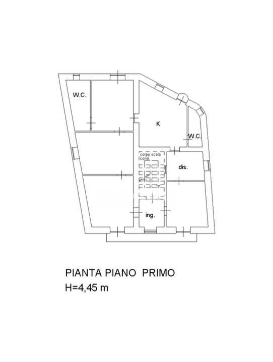 Immagine 31 di Villa in vendita  in Via Santa Lucia a Gravina Di Catania