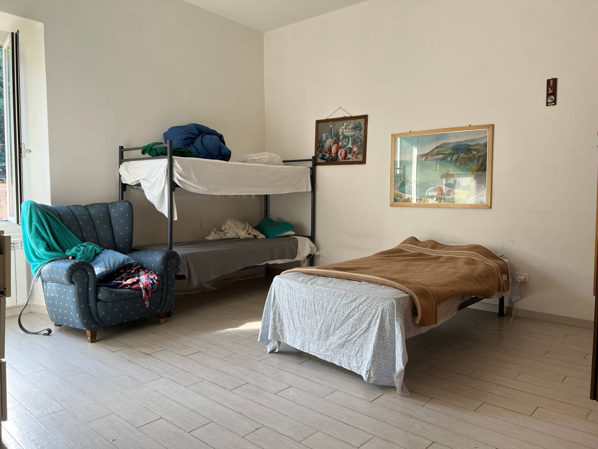 Immagine 12 di Appartamento in vendita  a Savona