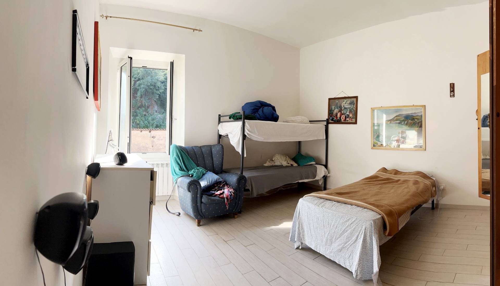 Immagine 14 di Appartamento in vendita  a Savona