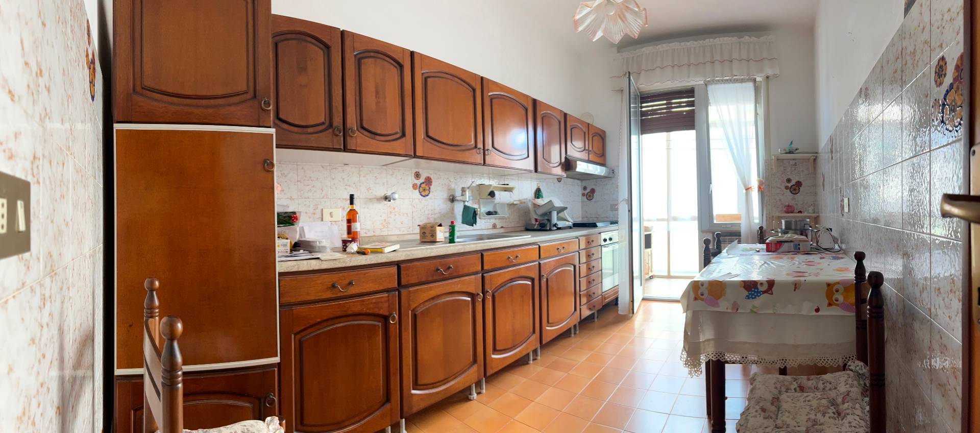 Immagine 4 di Appartamento in vendita  a Savona