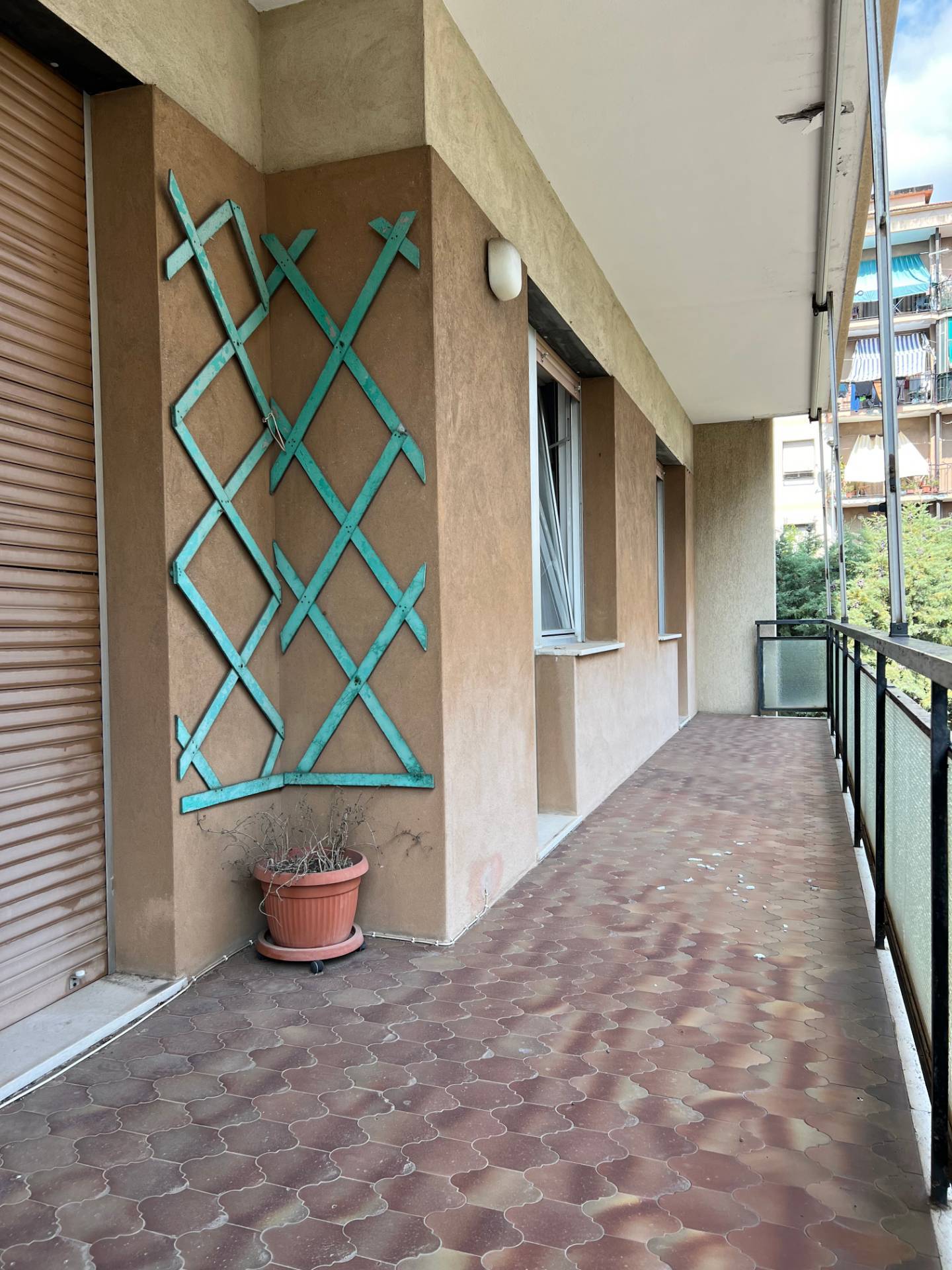 Immagine 8 di Appartamento in vendita  a Savona