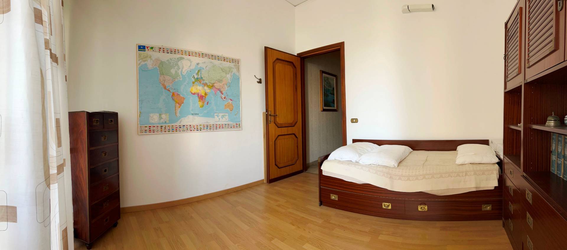 Immagine 18 di Appartamento in vendita  a Savona