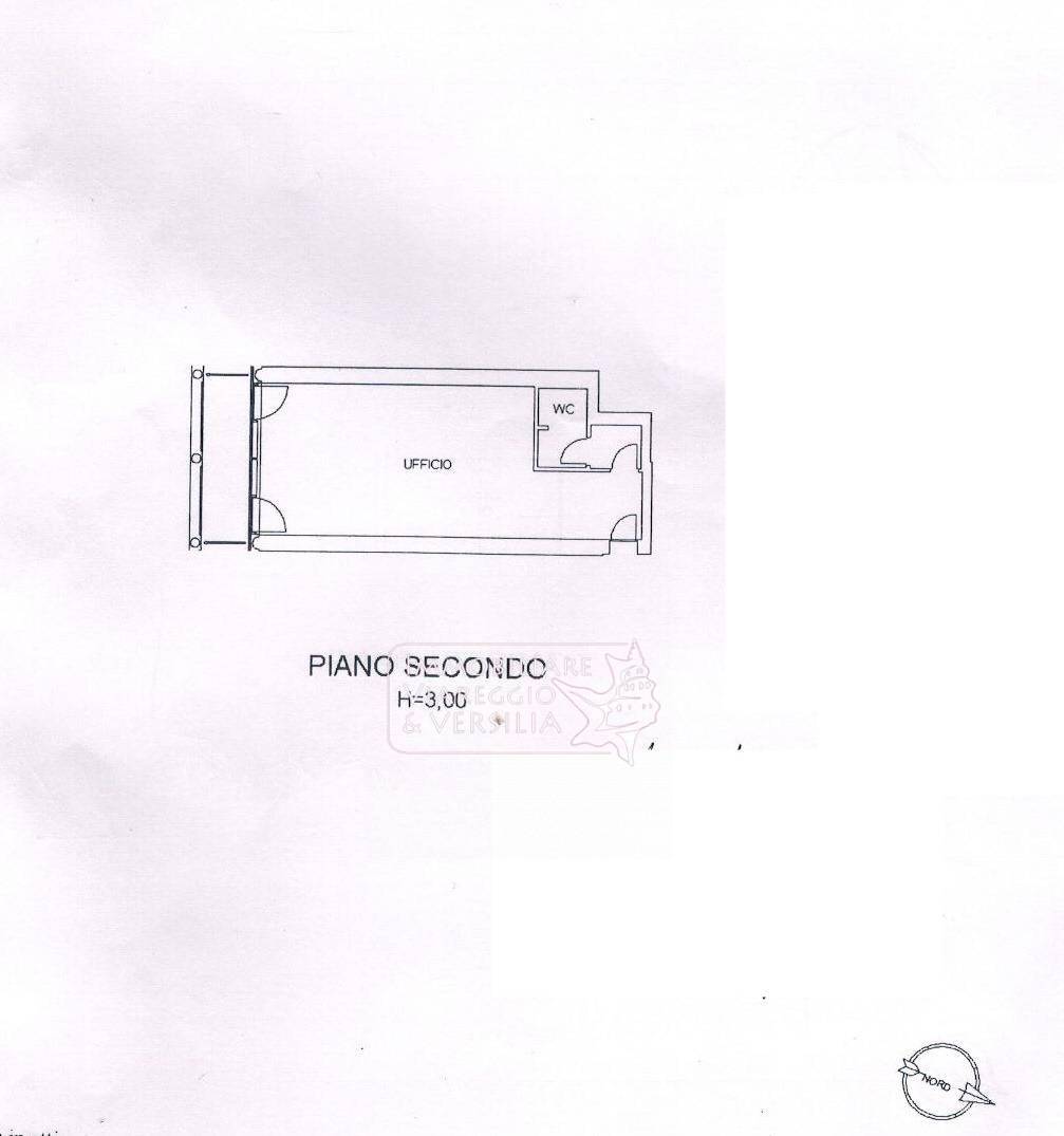 Immagine 9 di Capannone industriale in vendita  in via Scirocco a Viareggio