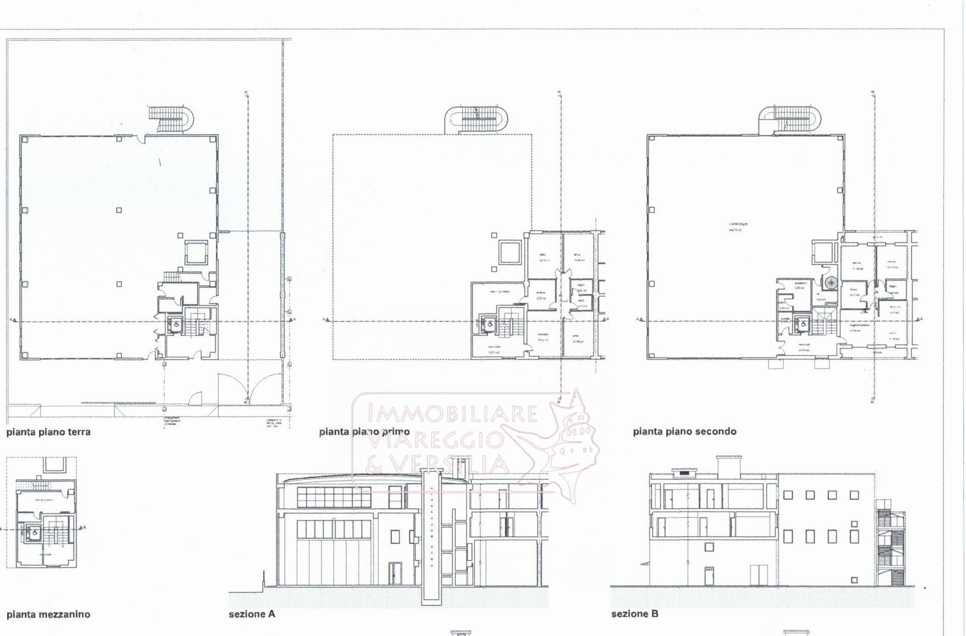 Immagine 8 di Magazzino in vendita  in via dei Carpentieri 5 a Camaiore