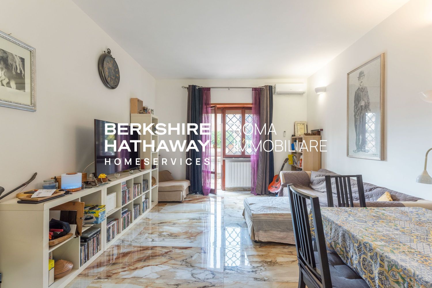 Immagine 3 di Appartamento in vendita  in Giovanni Franzoni a Roma