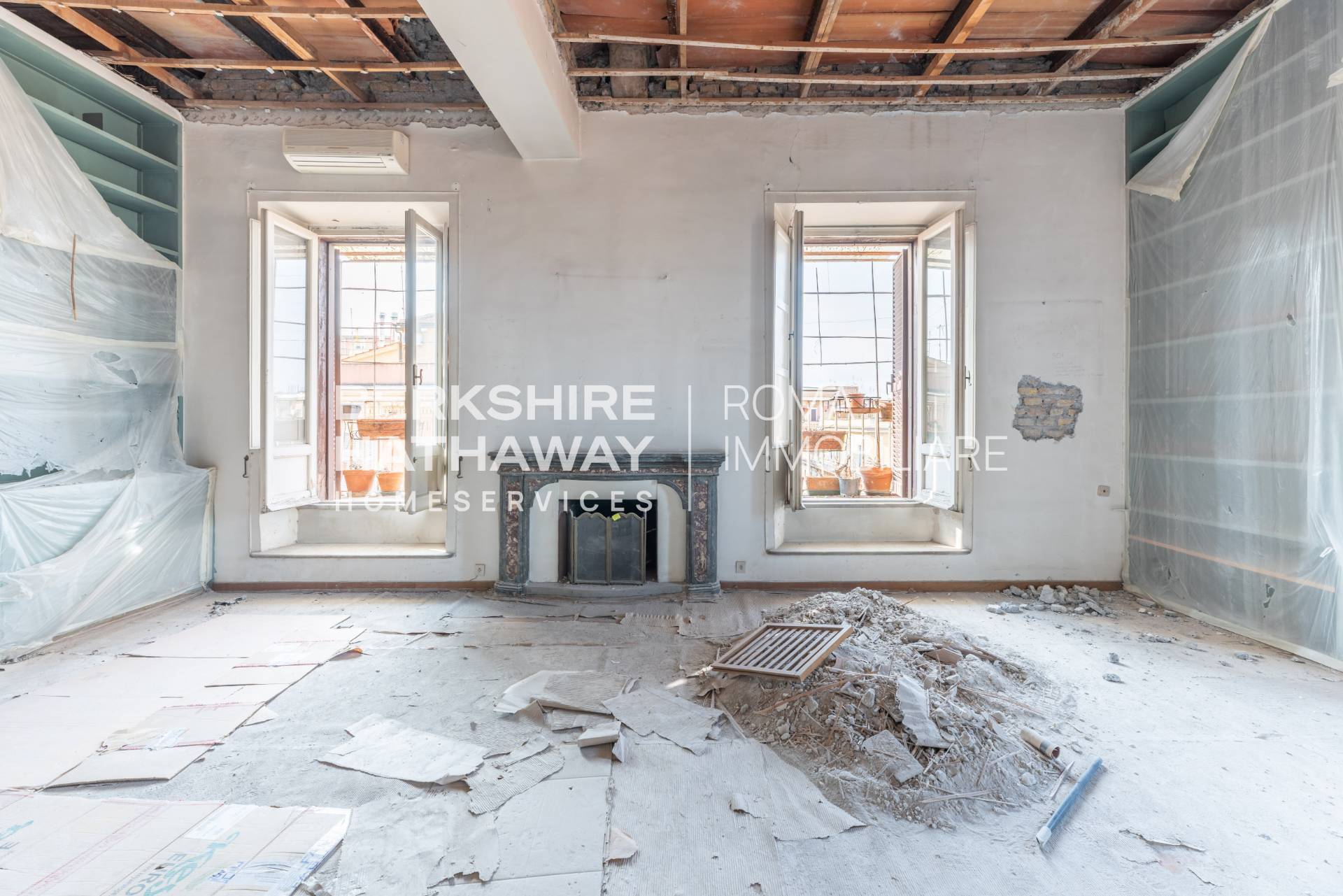 Immagine 2 di Appartamento in vendita  in Piazza Sallustio 1 a Roma