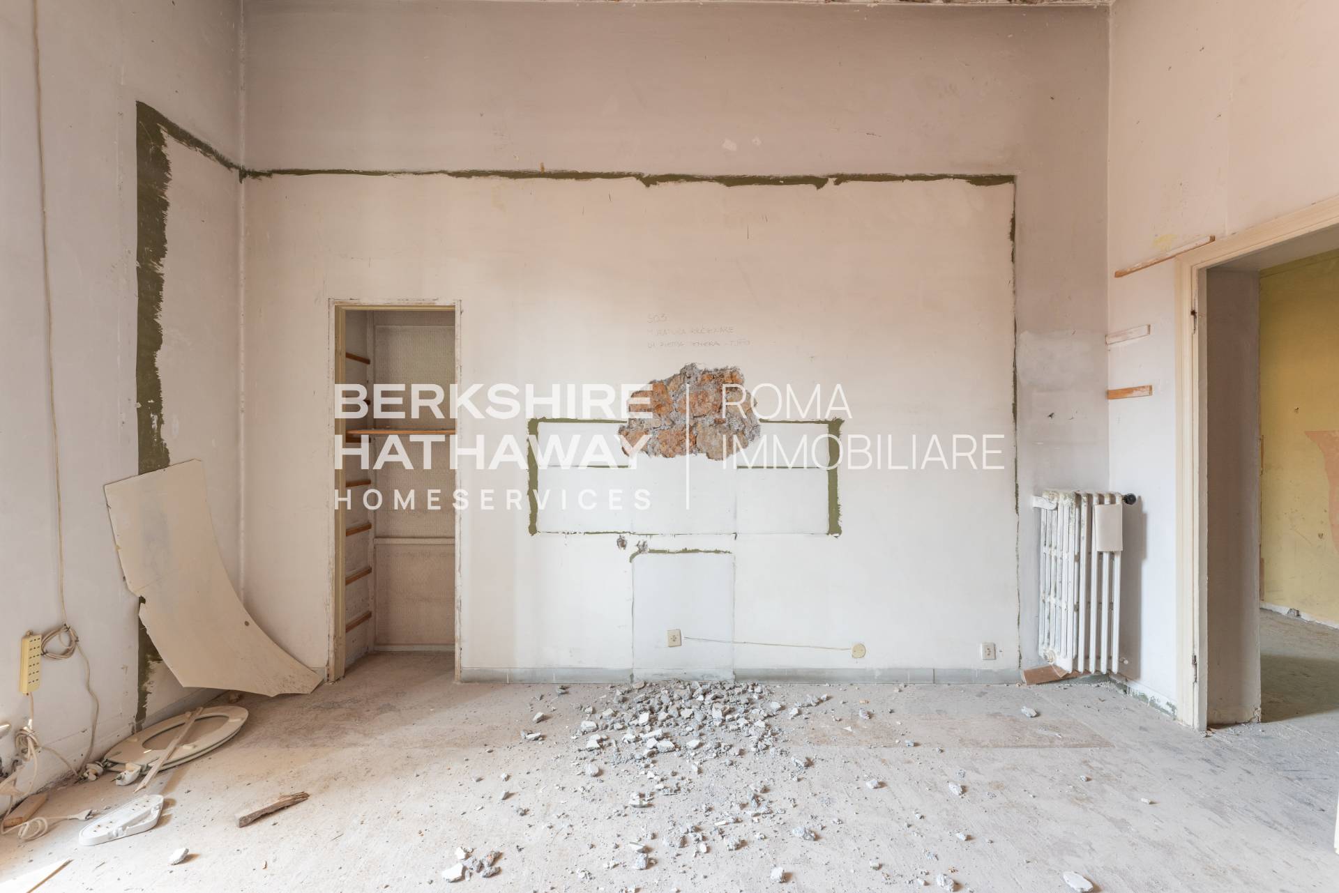 Immagine 15 di Appartamento in vendita  in Piazza Sallustio 1 a Roma