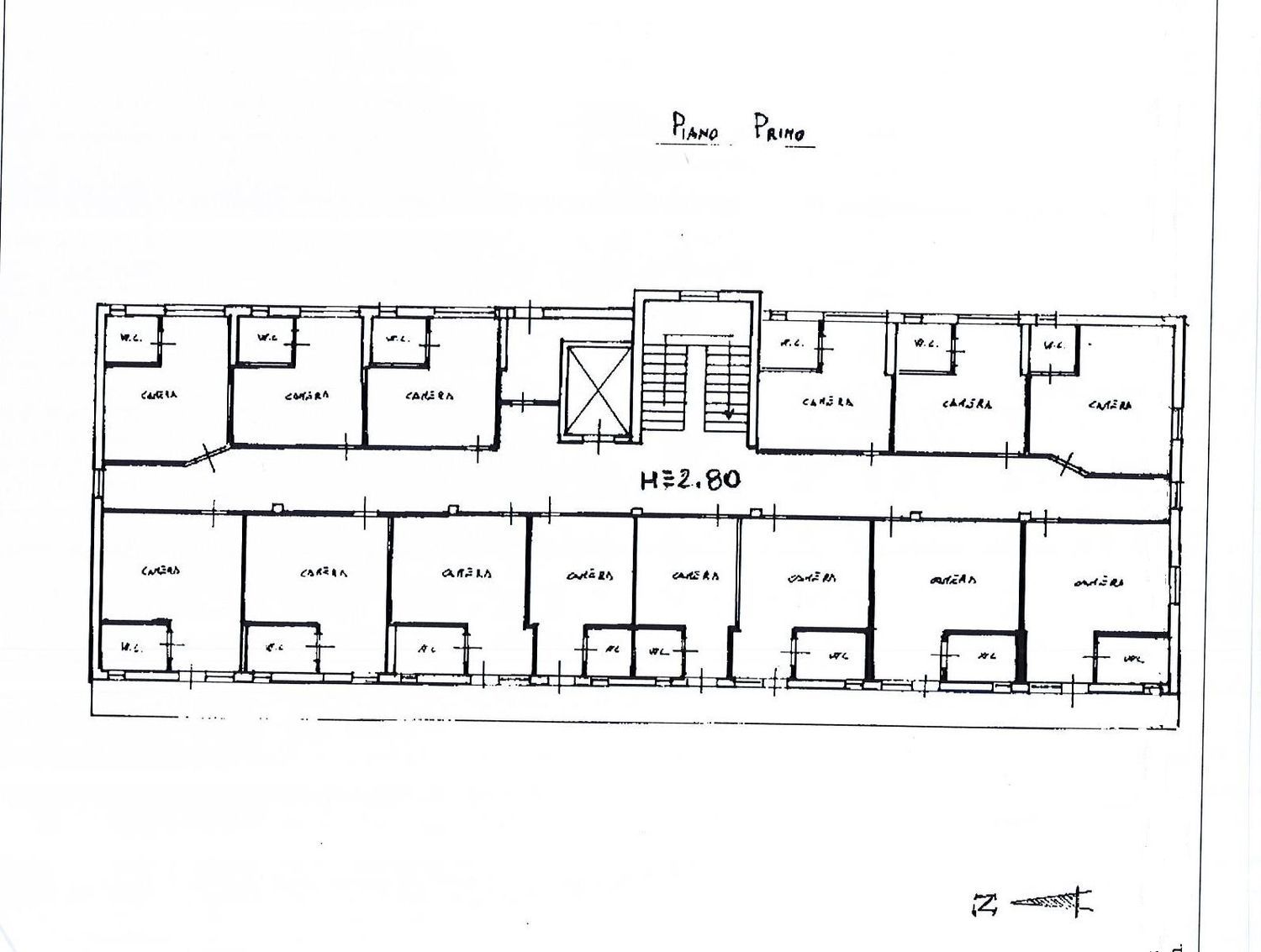 Immagine 30 di Villa in vendita  in Viale Epipoli a Siracusa