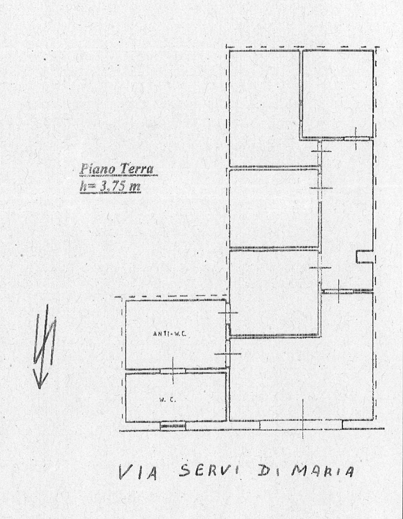 Immagine 16 di Locale commerciale in vendita  in Via Servi di Maria a Siracusa