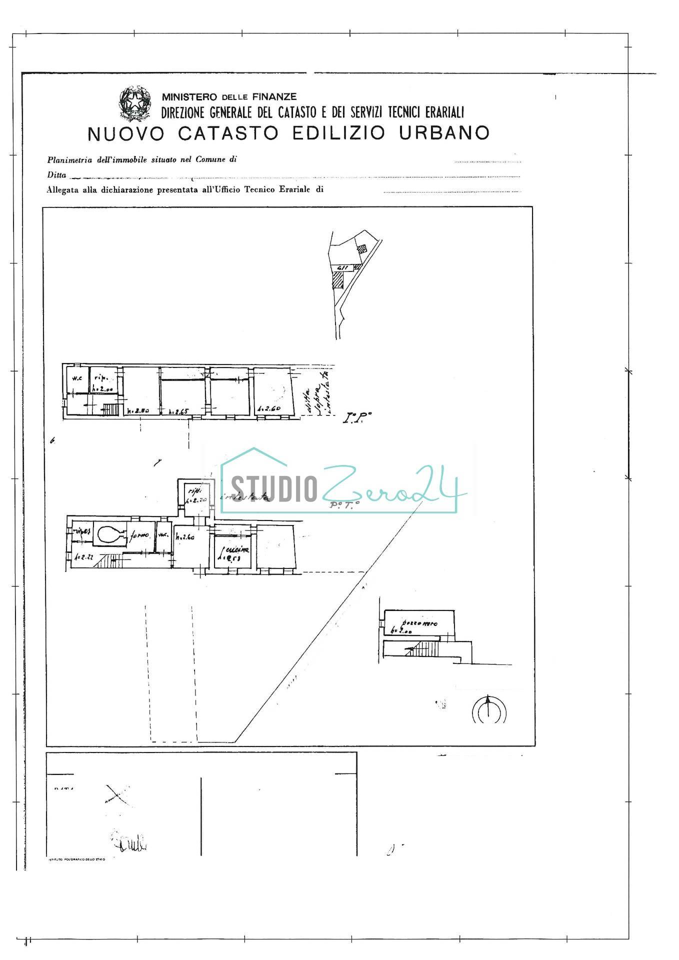 Immagine 36 di Casa semindipendente in vendita  in via Sandro Bertini 8 a Camaiore