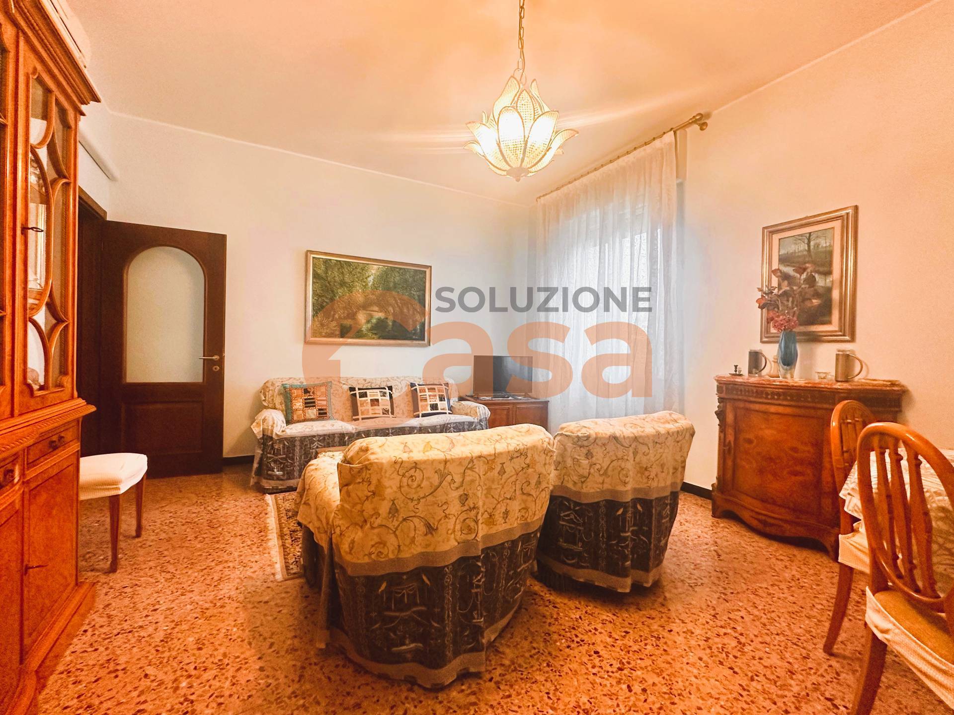 Immagine 2 di Appartamento in vendita  in Via Alessandria a Piacenza