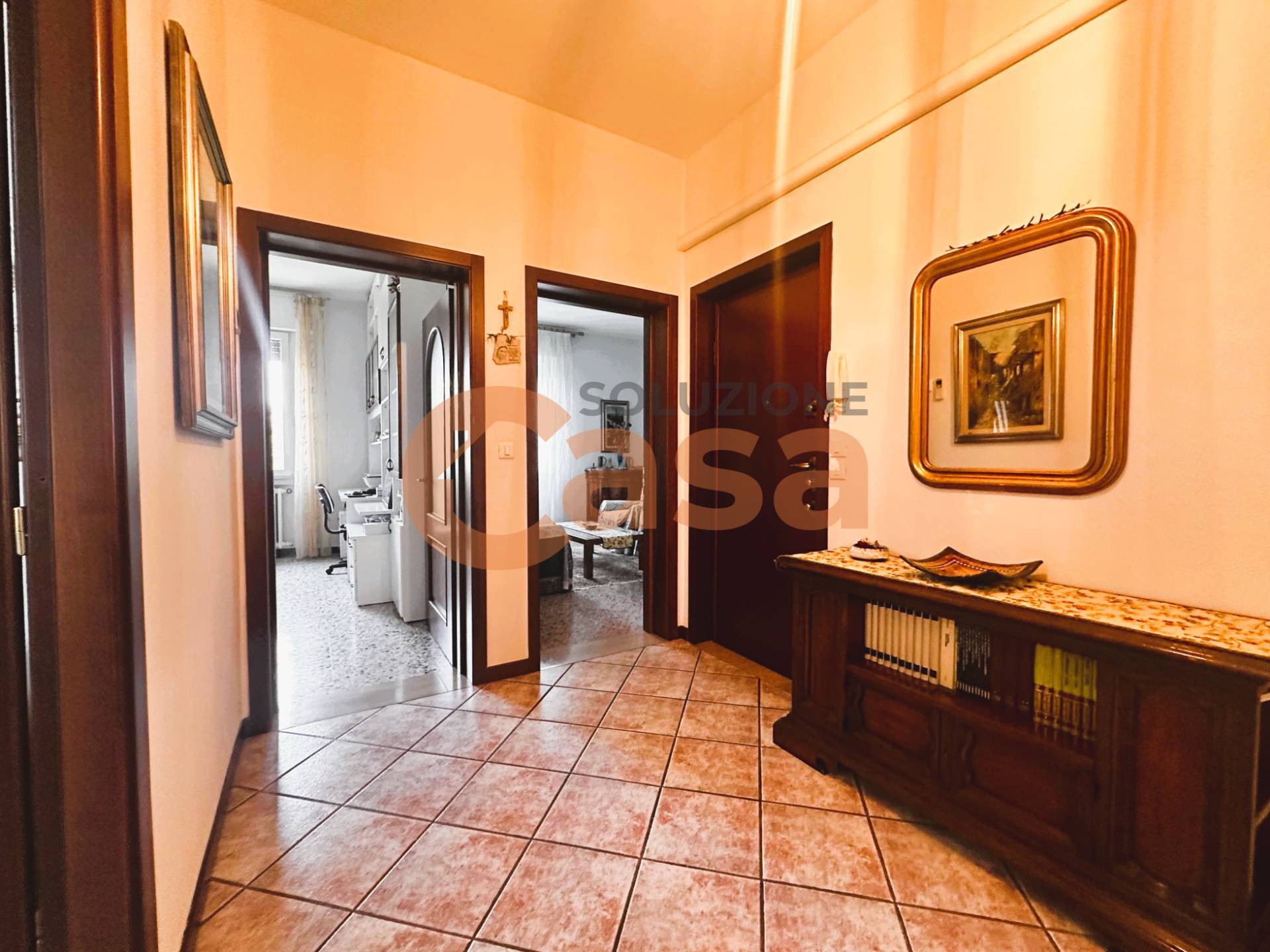 Immagine 4 di Appartamento in vendita  in Via Alessandria a Piacenza