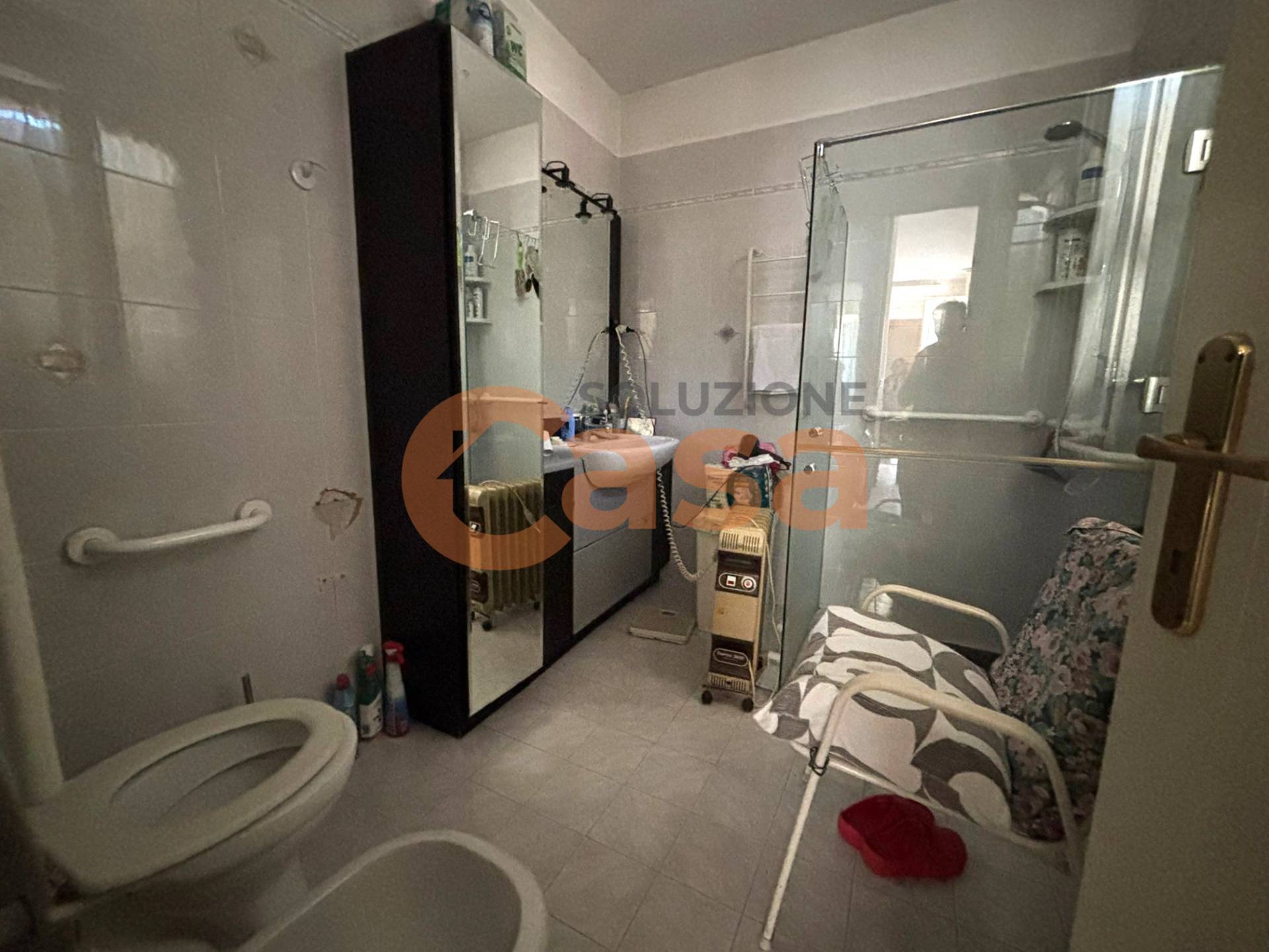 Immagine 10 di Appartamento in vendita  in Via Roma a Piacenza