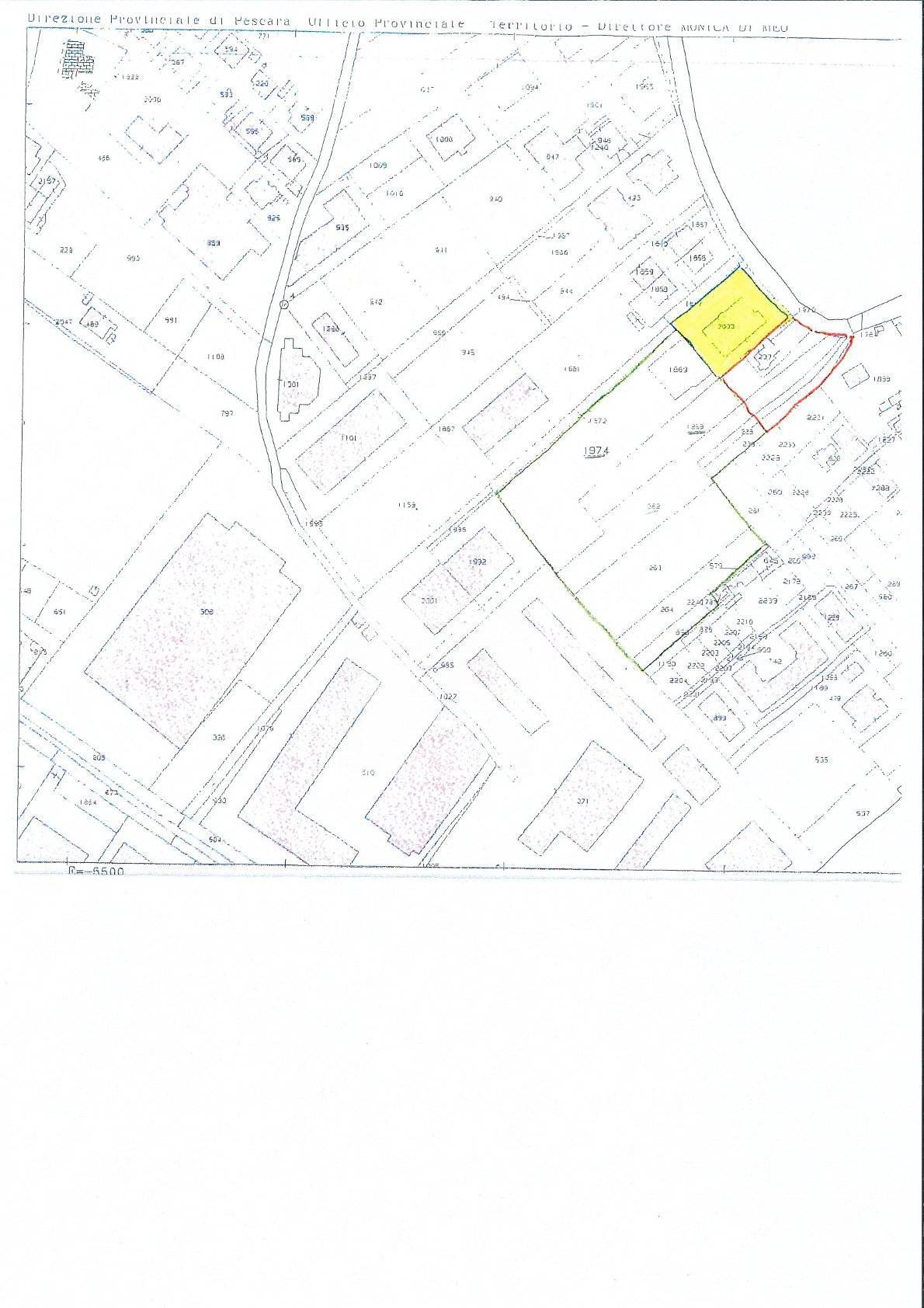 Immagine 15 di Palazzo in vendita  in Via Stradonetto a Pescara