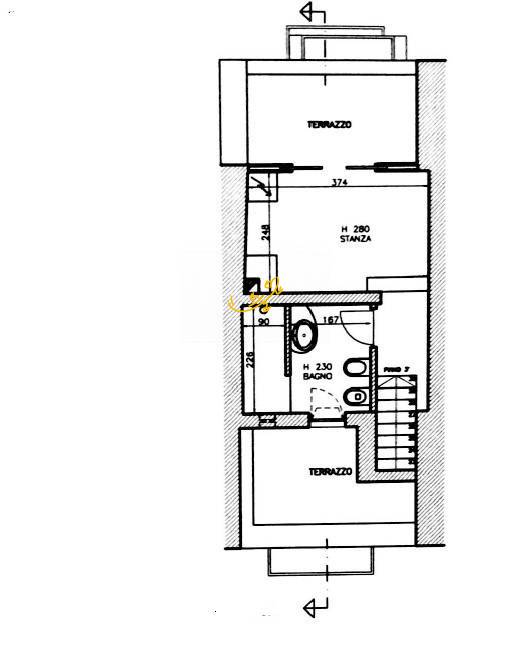Immagine 18 di Appartamento in vendita  in piazza giuseppe garibaldi a Castellana Grotte