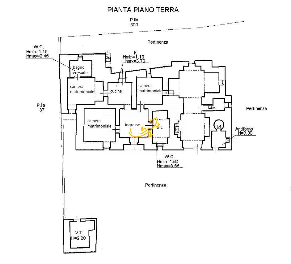 Immagine 37 di Baita in vendita  in STRADA COMUNALE 198-4 C. da Pellegrini a Locorotondo