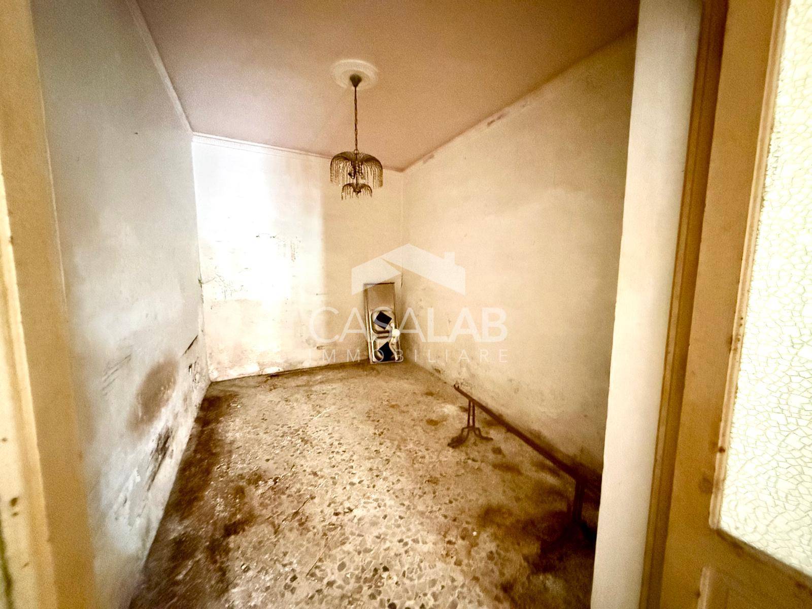 Immagine 6 di Appartamento in vendita  in via sant'antonino vecchio 7-9 a Carini