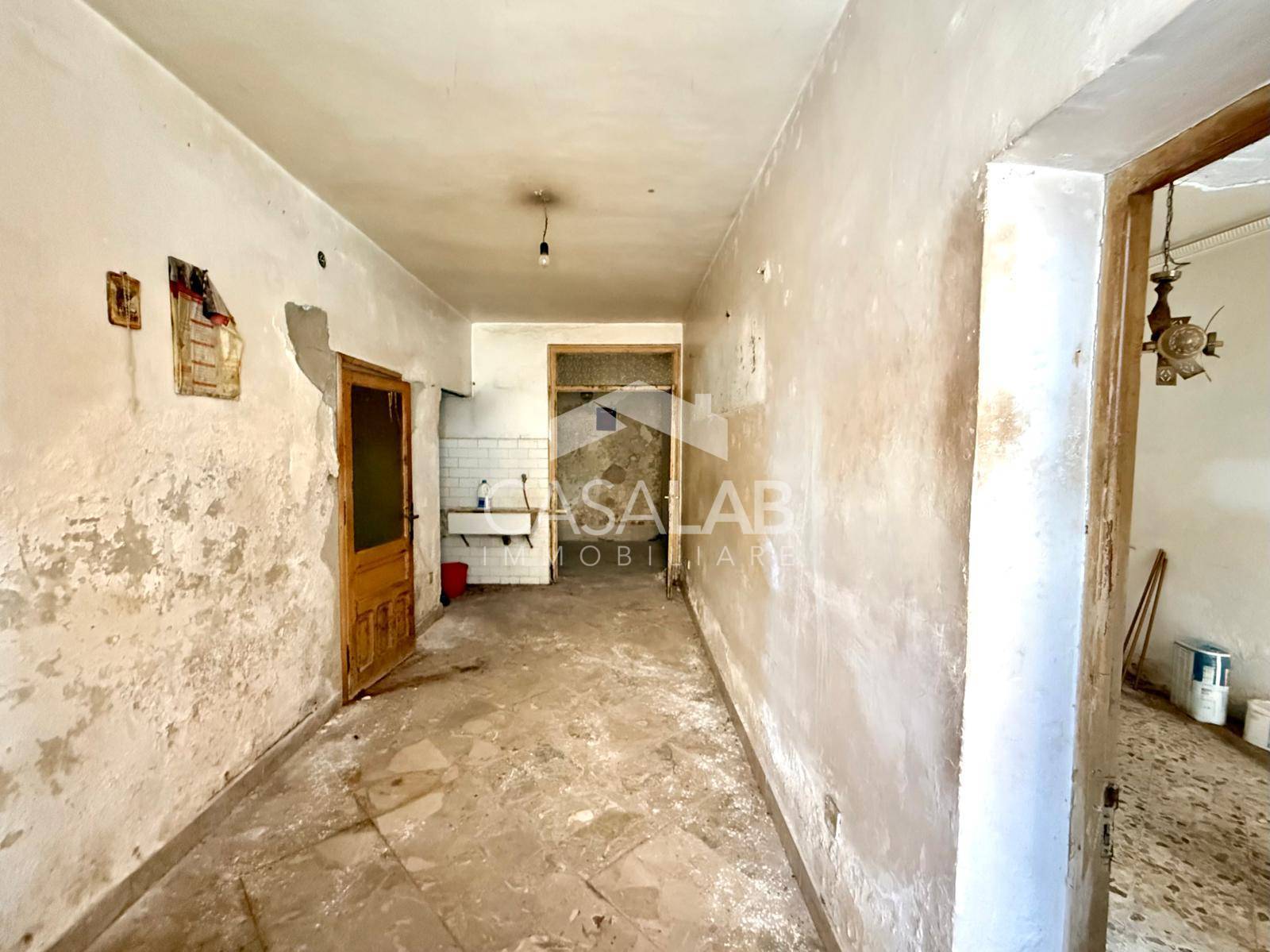 Immagine 5 di Appartamento in vendita  in via sant'antonino vecchio 7-9 a Carini