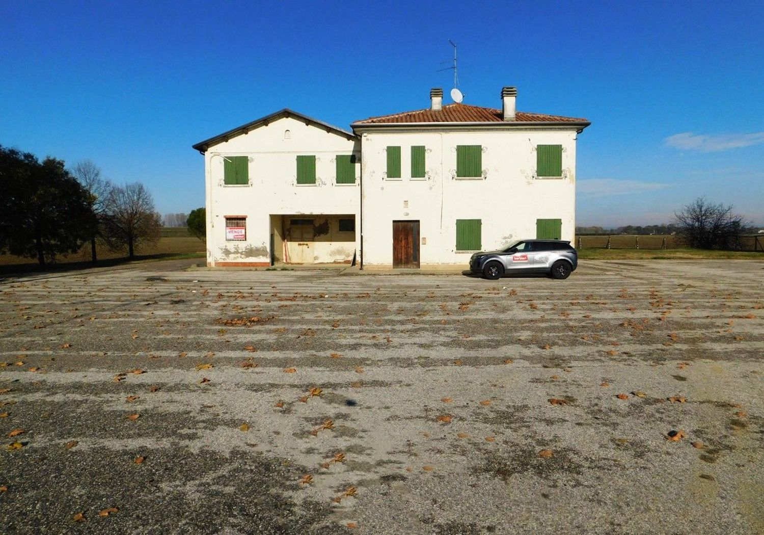 Immagine 2 di Rustico / casale in vendita  in Reale Voltana 222 a Alfonsine
