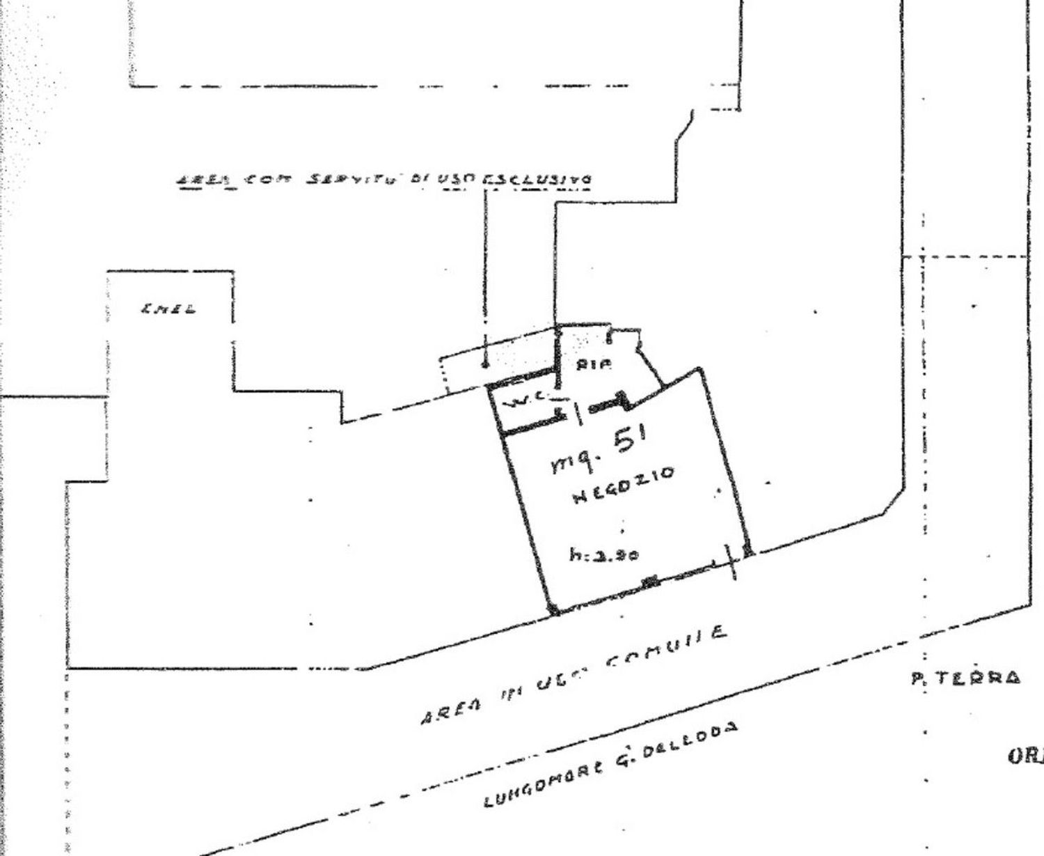 Immagine 6 di Locale commerciale in vendita  in Grazia Deledda a Cervia