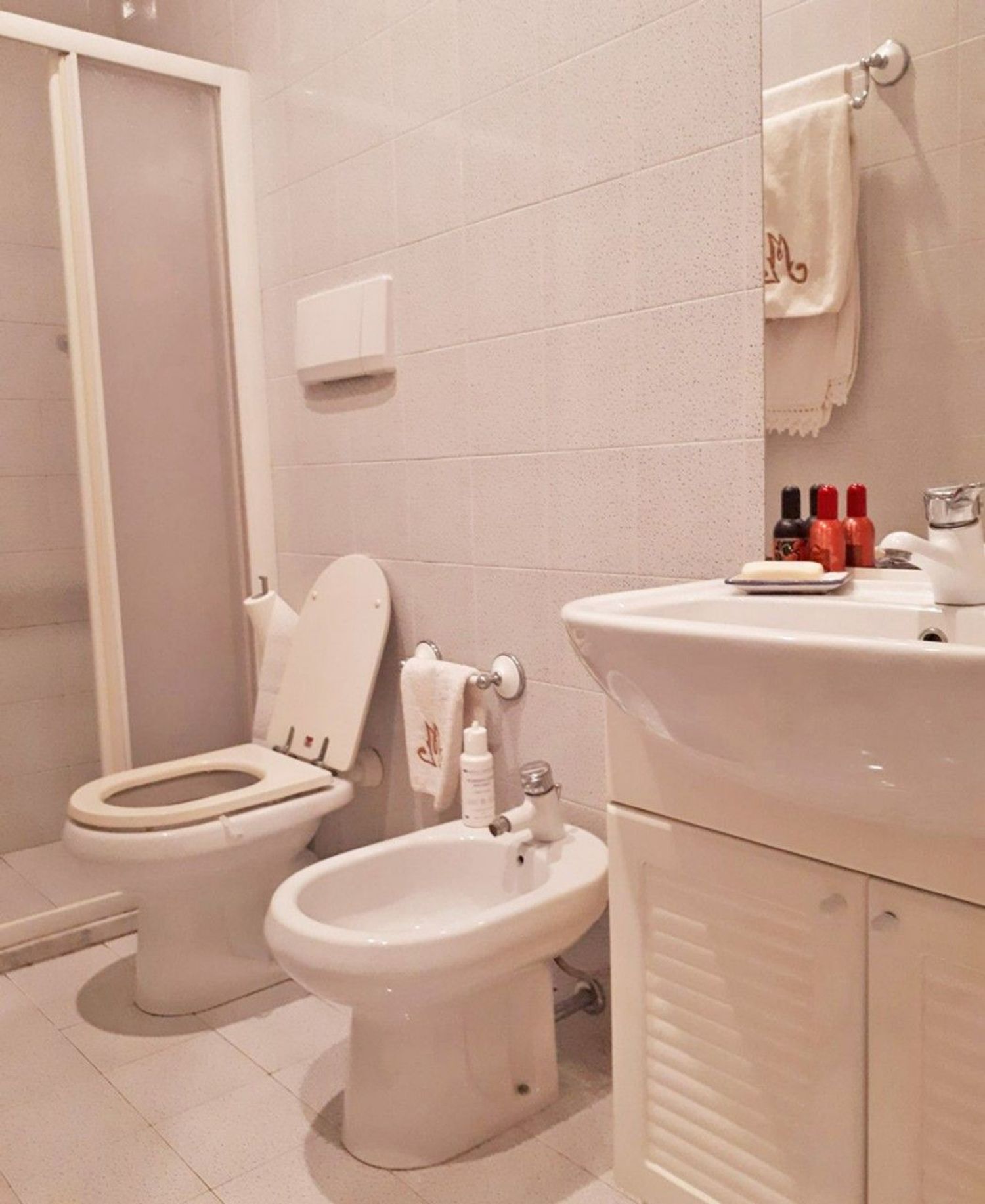 Immagine 10 di Casa indipendente in vendita  in Camillo Golgi a Cervia