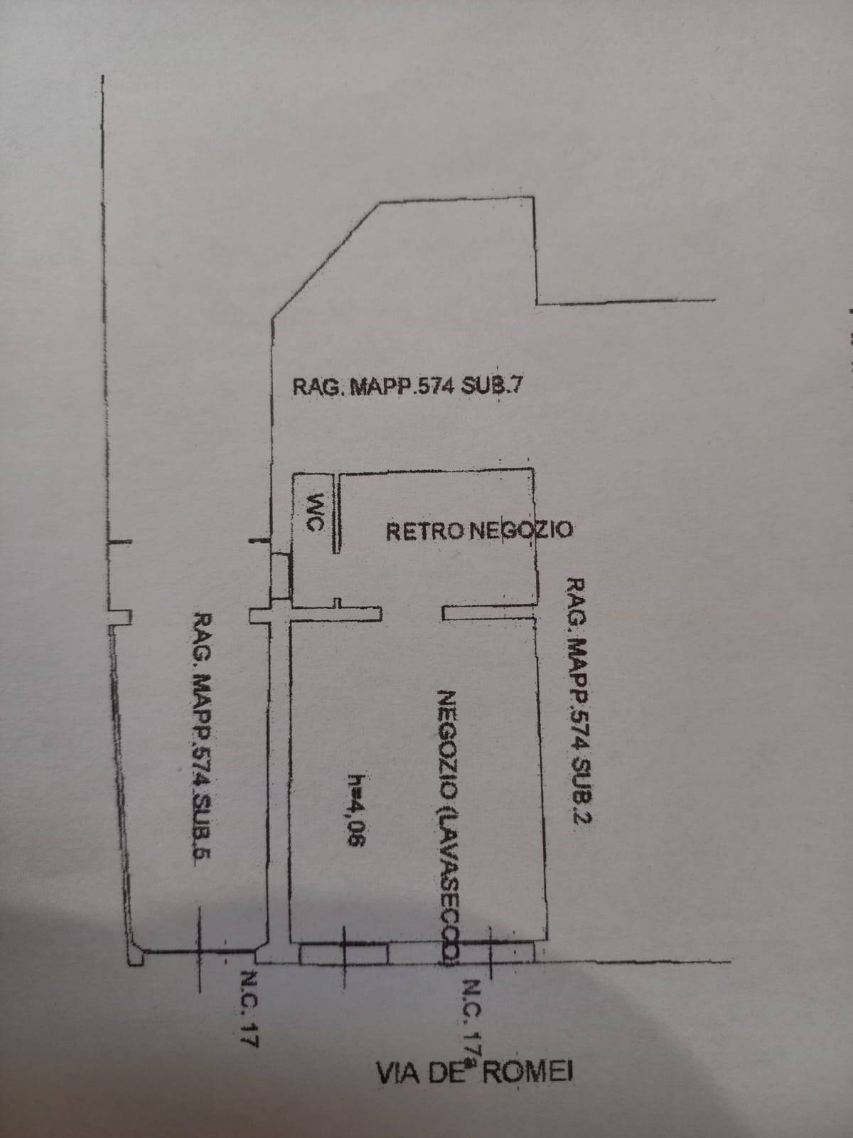 Immagine 9 di Attività commerciale in vendita  in Via De' Romei a Ferrara