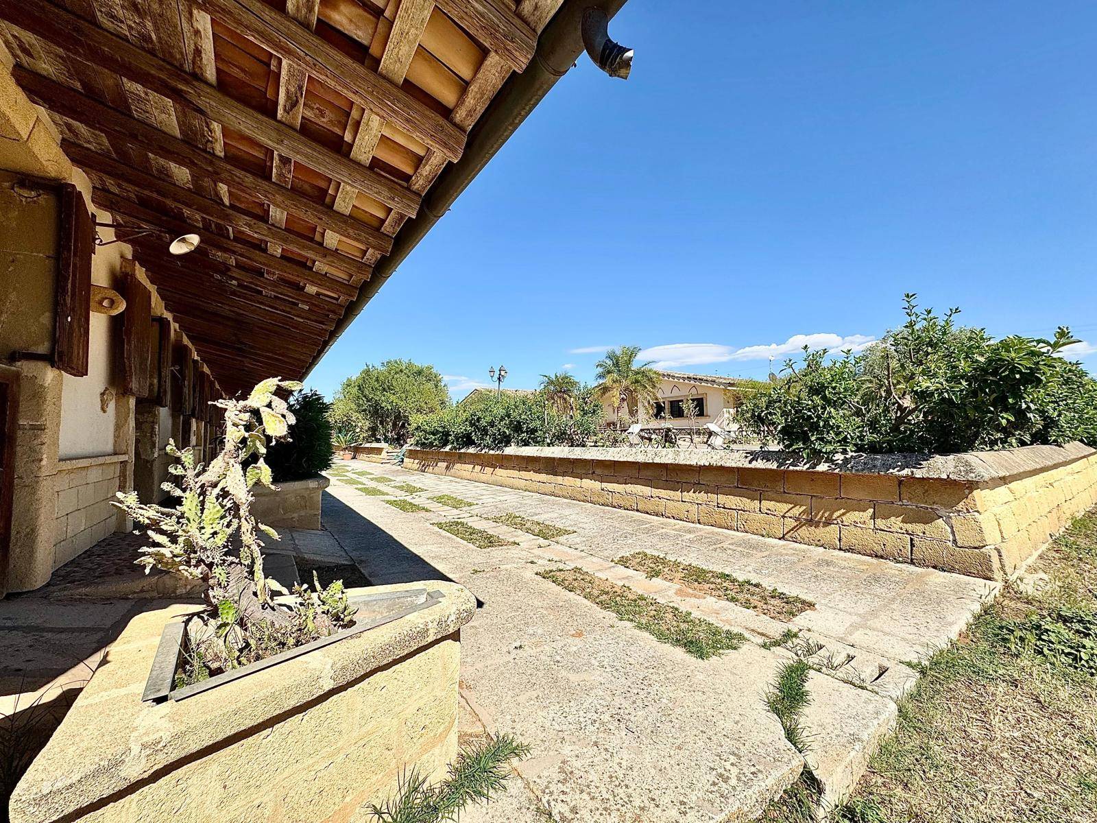 Immagine 4 di Villa in vendita  in Contrada Arnao snc a Partinico