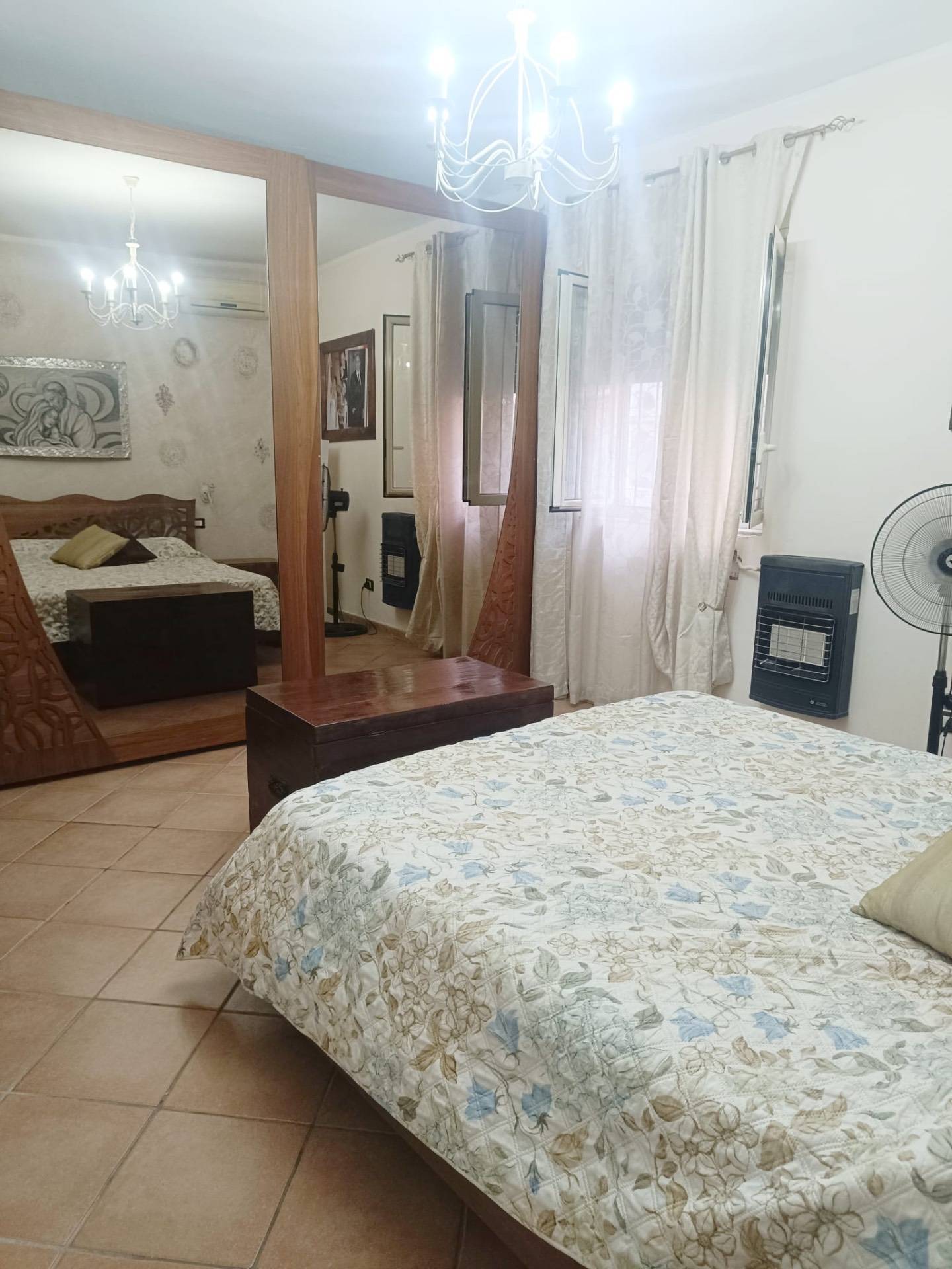 Immagine 9 di Appartamento in vendita  in Via Francesco Lucchesi Palli 41 a Palermo