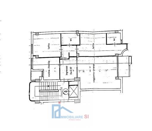 Immagine 21 di Appartamento in vendita  in Piazza Vittoria Colonna a Benevento