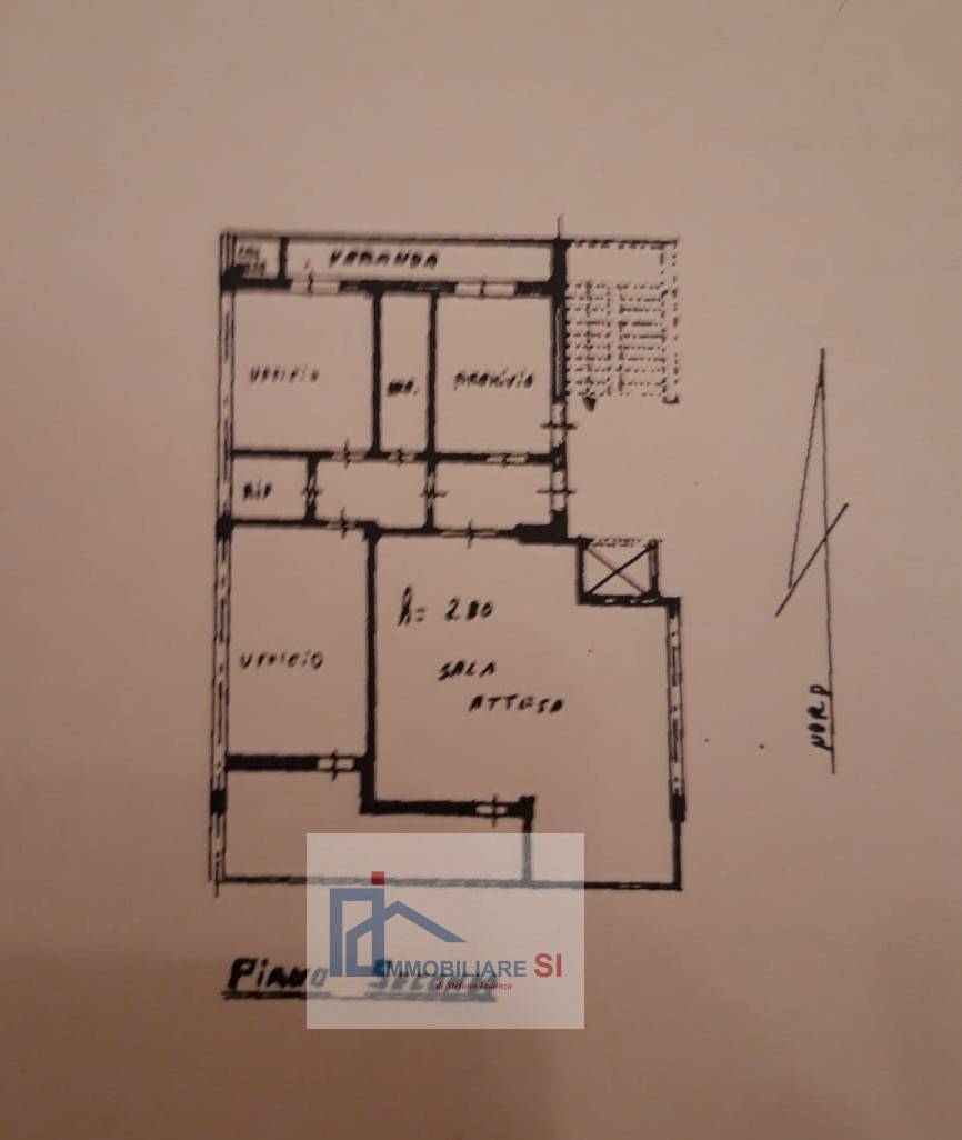 Immagine 17 di Appartamento in vendita  in Corso Giuseppe Garibaldi a Benevento