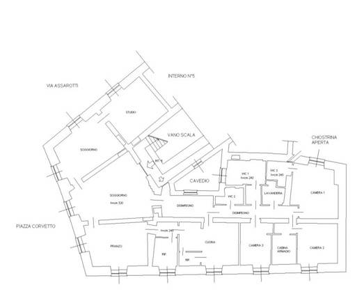 Immagine 25 di Appartamento in vendita  in PIAZZA CORVETTO 1 a Genova