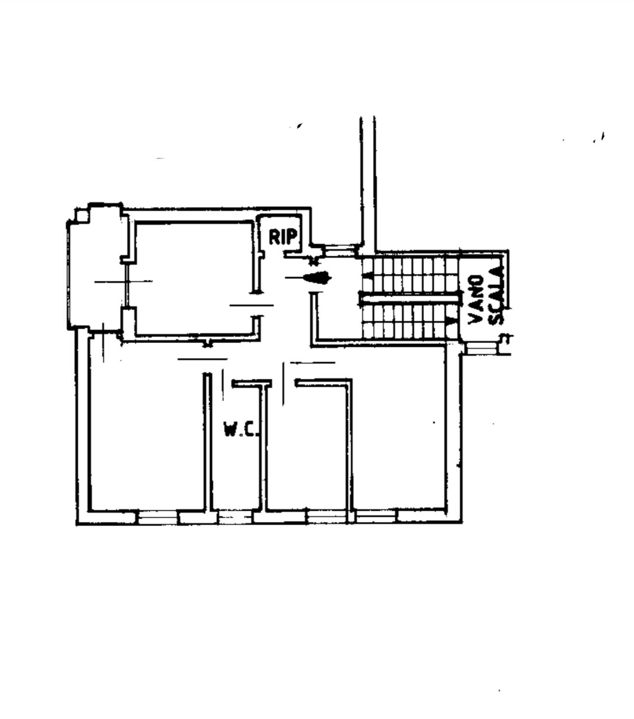 Immagine 17 di Appartamento in vendita  in via finale 11 a Genova