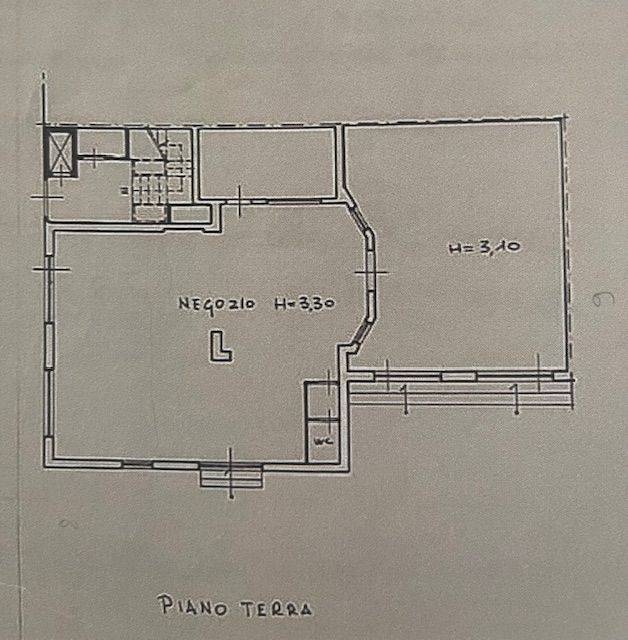 Immagine 3 di Locale commerciale in affitto  a San Benedetto Del Tronto