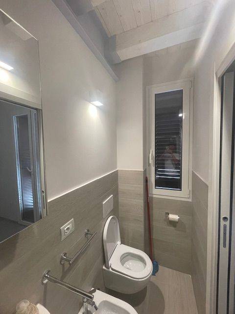 Immagine 14 di Casa indipendente in affitto  a San Benedetto Del Tronto